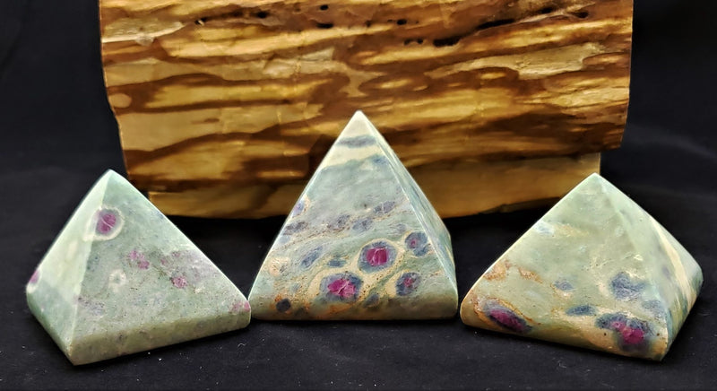Ruby Fuchsite Kyanite Pyramid
